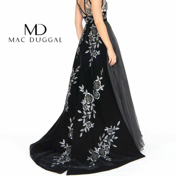 MAC DUGGAL 2035R BEADED FLORAL EMBROIDERED V-NECK VELVET BLACK GOWN sz 4 - Picture 3 of 7